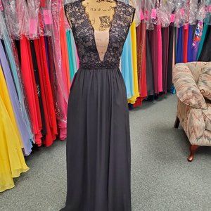 Elegant Black Lace Formal Dress